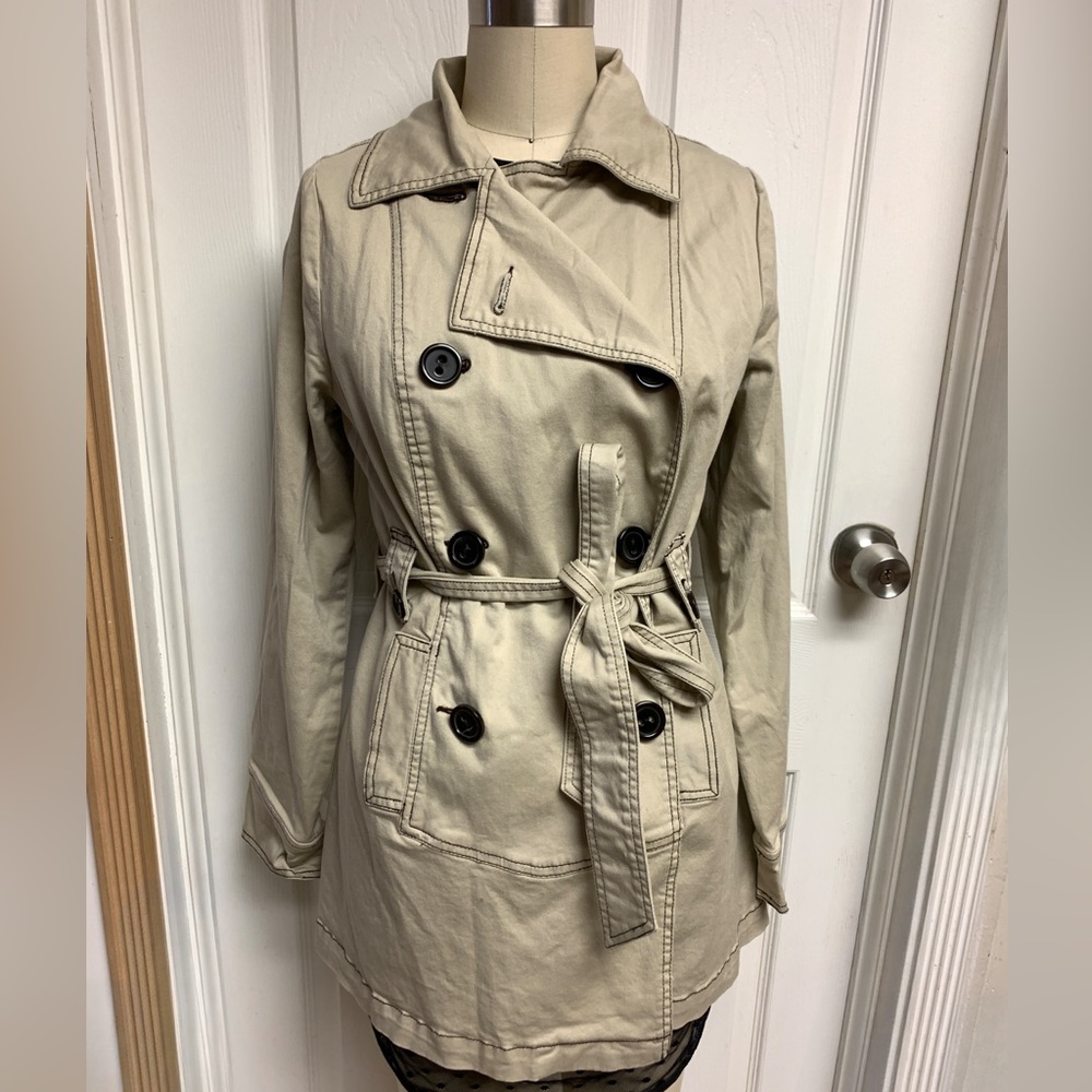 Torrid Beige Trenchcoat - Picture 2 of 3